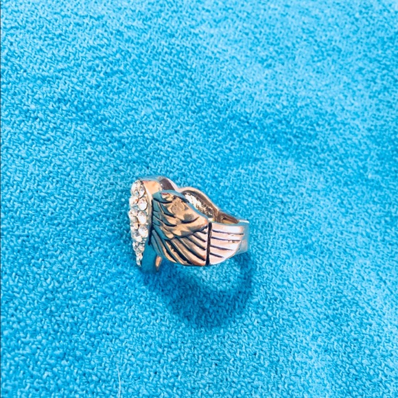 HEART WINGS PAVE CRYSTAL RING NEW  STRETCHY - Picture 4 of 5